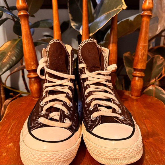 Brown High Top Converse - Picture 2 of 6